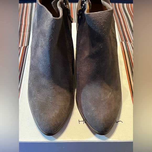 Halogen Wedge Bootie| Gray| Suede| 8| EUC - Picture 2 of 9